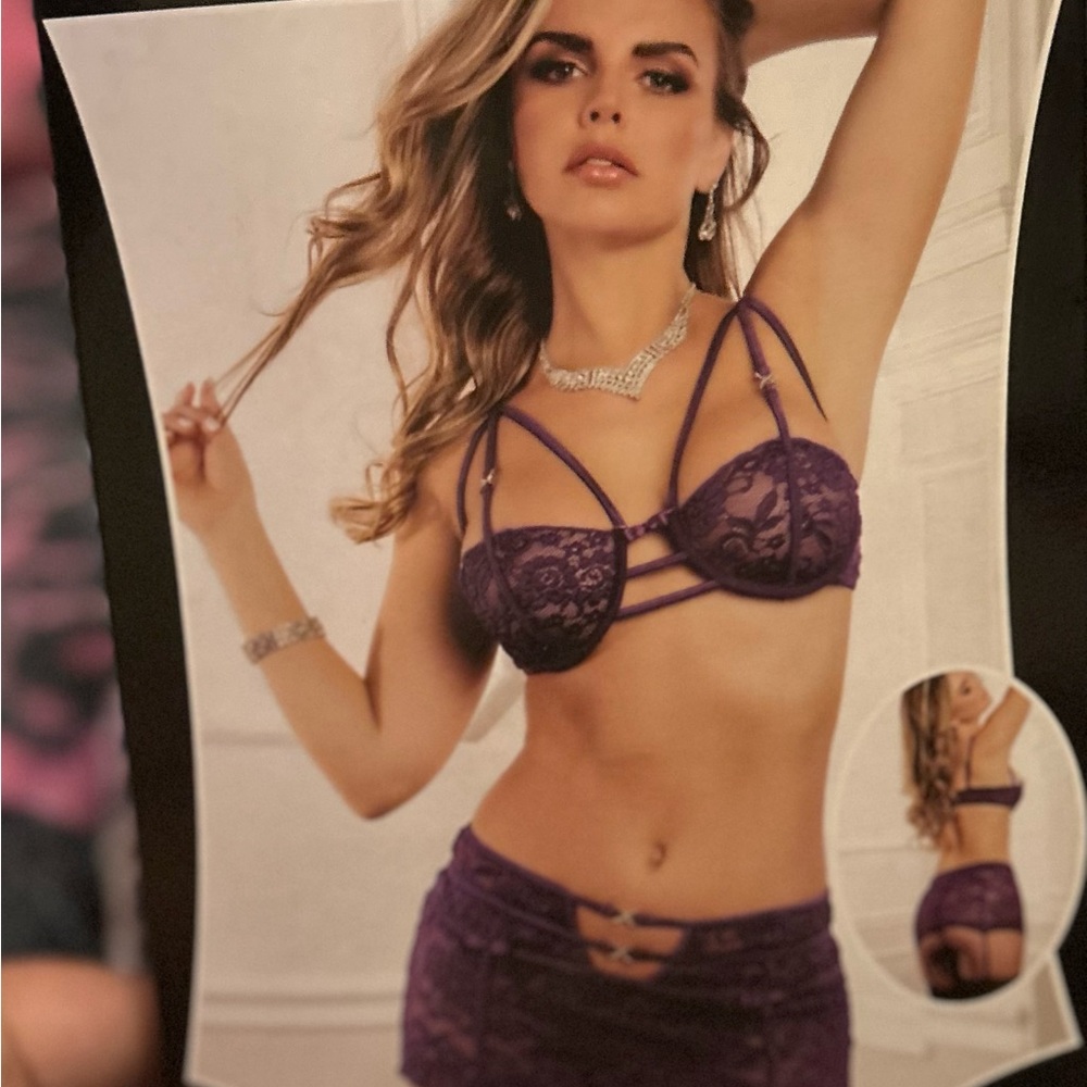 Elegant Purple Lace Lingerie Set